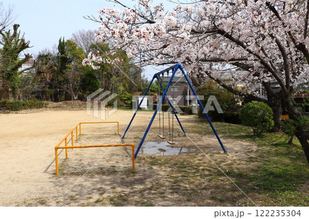 春の公園 春の公園 122235304