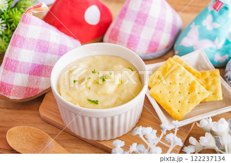 クラッカーとアリゴ クラッカーとアリゴ 122237134