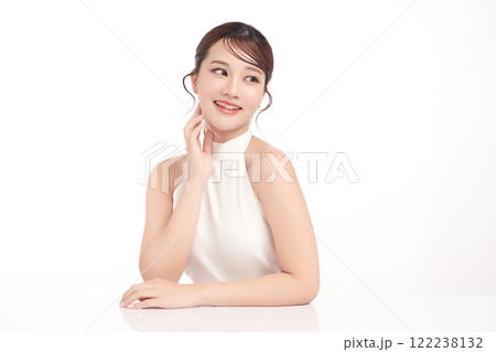 Beautiful young asian woman with clean fresh skin on white background, Face care, Facial treatment, Cosmetology, beauty and spa, Asian women portrait. Beautiful young asian woman with clean fresh skin on white background, Face care, Facial treatment, Cosmetology, beauty and spa, Asian women portrait. 122238132