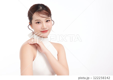 Beautiful young asian woman with clean fresh skin on white background, Face care, Facial treatment, Cosmetology, beauty and spa, Asian women portrait. 122238142