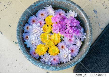 行田市 行田八幡神社の花手水 122238834