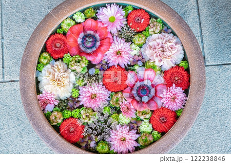 行田市 行田八幡神社の花手水 行田市 行田八幡神社の花手水 122238846