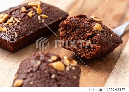 美味しそうなブラウニー 122248171