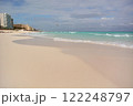 Sea shore on the Caribbean beach in the Zona Hoteleria in Cancun. 122248797