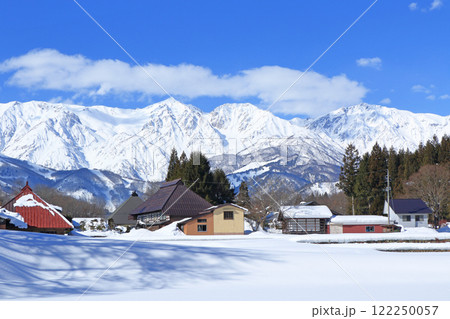 冬の白馬　大出の里 122250057