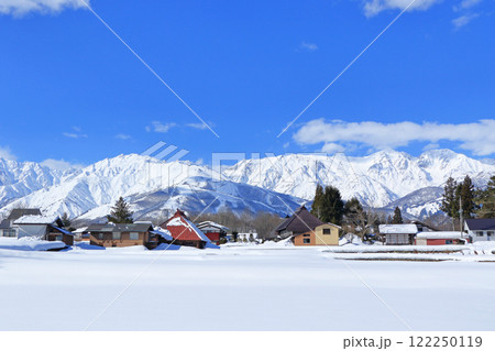 冬の白馬 大出の里 冬の白馬 大出の里 122250119