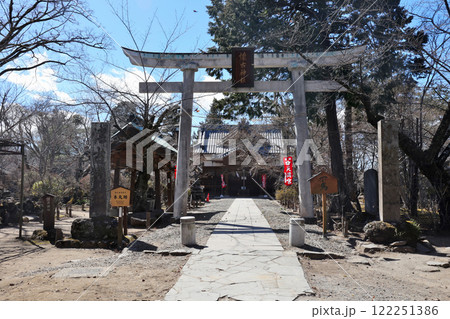 懐古神社鳥居　小諸城本丸跡　石碑　小諸市懐古園 122251386