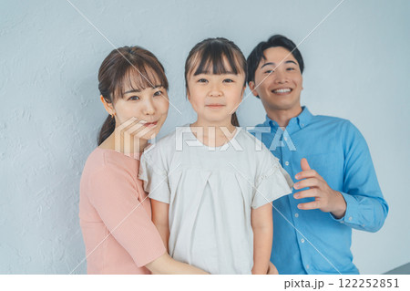 思春期の娘のパパ嫌い 122252851