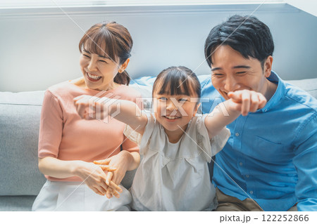 3人家族 3人家族 122252866