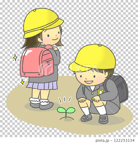 ランドセルを背負った小学1年生の男の子と女の子 122253134