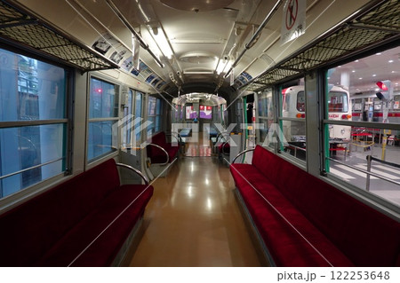 電車とバスの博物館 122253648