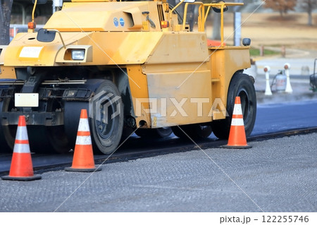 道路の舗装工事 道路の舗装工事 122255746