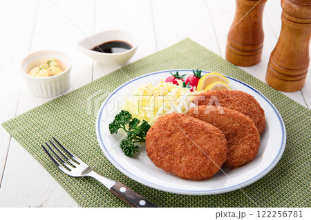 コロッケ 122256781