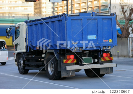 産業廃棄物収集運搬車 122258667