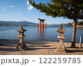 Floating Torii gate of Itsukushima Shrine at Miyajima, Hiroshima 122259785