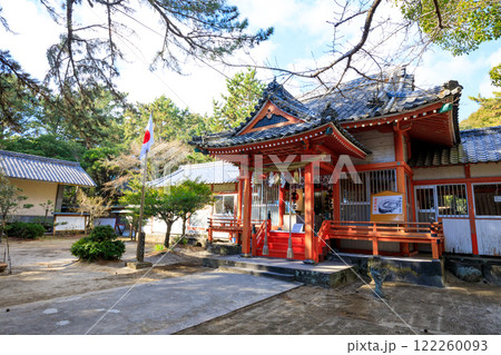 冬の八幡奈多宮　大分県杵築市 122260093