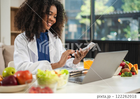 Nutrition Specialists, exploring innovations in nutrition, psychiatry, and health science research. 122262018