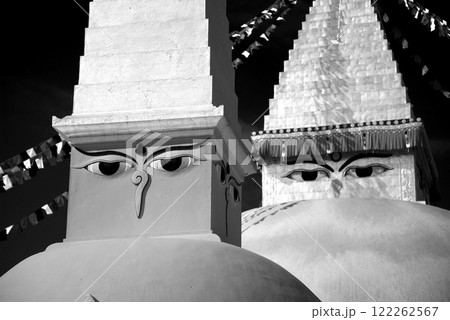 buddha stupa in kathmandu.   retro style photography 122262567