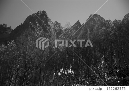 mountain landscape. bw mountain landscape. bw 122262573