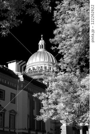 St Isaac's Cathedral in Saint Petersburg. black and white photo St Isaac's Cathedral in Saint Petersburg. black and white photo 122262622