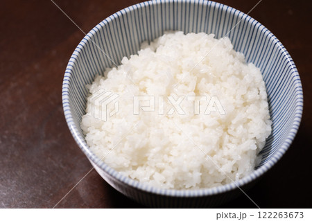 丼飯のイメージ (写真素材) 丼飯のイメージ (写真素材) 122263673