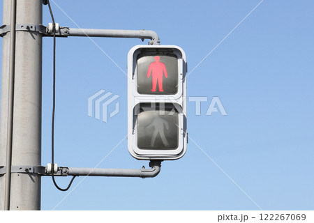 歩行者用信号機 赤信号 122267069