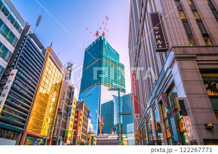 日本の東京都市景観1月23日。日本橋一丁目の再開発事業などを望む＝令和7年1月23日 122267771