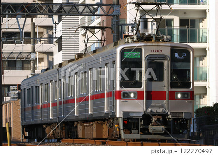 ［TS］東武亀戸線10050系電車（ワンマン運転：曳舟⇔亀戸） 122270497