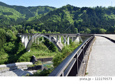 立山大橋(富山県立山町) 立山大橋(富山県立山町) 122270573