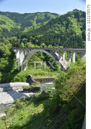 立山大橋(富山県立山町) 122270575