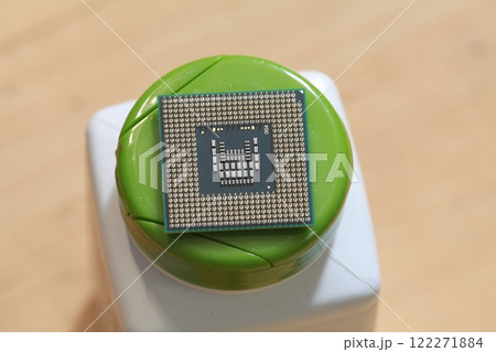 CPU holder with gold pins 122271884