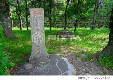 「大坂城」落城　豊臣秀頼と茶々（淀殿）自刃の地 122273128