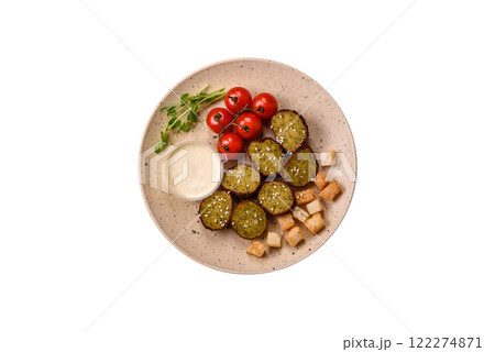 Hearty delicious fried falafel made from chickpeas, cumin, hummus with salt and spices Hearty delicious fried falafel made from chickpeas, cumin, hummus with salt and spices 122274871