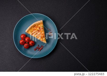 Delicious quiche with broccoli, chicken or salmon and cheese Delicious quiche with broccoli, chicken or salmon and cheese 122275483