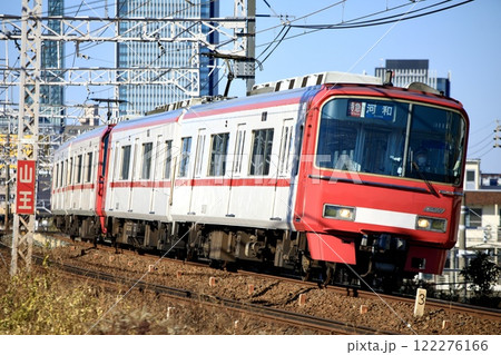 名古屋のビル群をバックに走る名鉄3100系全車一般車特急 名古屋のビル群をバックに走る名鉄3100系全車一般車特急 122276166