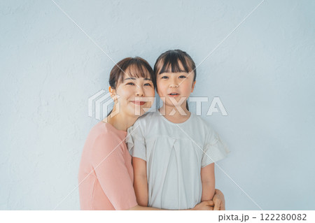 9歳の娘とママ 9歳の娘とママ 122280082