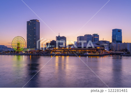 神戸 ハーバーランドの夕景 マジックアワー 神戸 ハーバーランドの夕景 マジックアワー 122281481