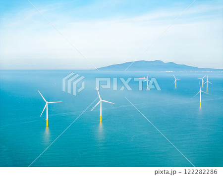 秋田の洋上風力発電(秋田県秋田市、潟上市) 秋田の洋上風力発電(秋田県秋田市、潟上市) 122282286