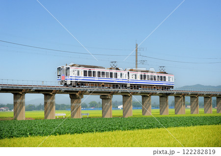 北越急行ほくほく線　くびき－犀潟　北越急行　HK100-1 122282819