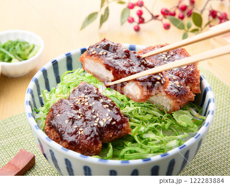 ソースかつ丼 ソースかつ丼 122283884