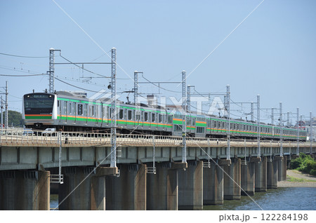 東海道本線 茅ヶ崎-平塚 JR東日本 E233系3000番台 E-16編成(国府津) 東海道本線 茅ヶ崎-平塚 JR東日本 E233系3000番台 E-16編成(国府津) 122284198