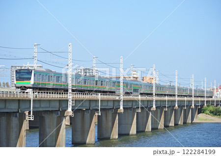 東海道本線 茅ヶ崎-平塚 JR東日本 E233系3000番台 E-07編成(国府津) 東海道本線 茅ヶ崎-平塚 JR東日本 E233系3000番台 E-07編成(国府津) 122284199