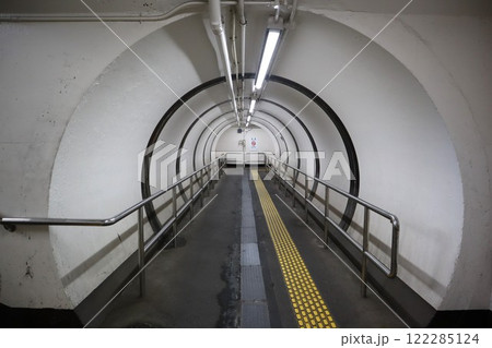 川崎新町駅　地下連絡通路 122285124
