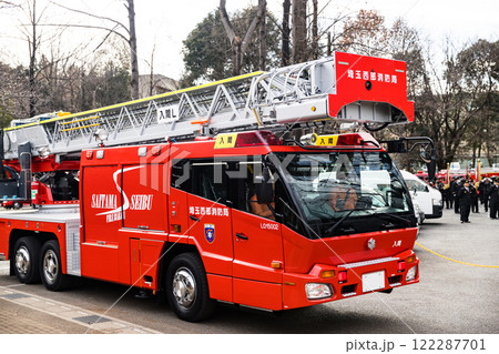 入間市消防出初式 はしご車 入間市消防出初式 はしご車 122287701
