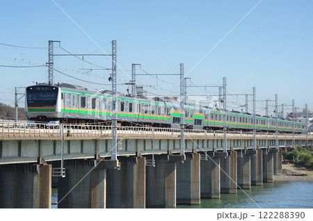 東海道本線 茅ヶ崎-平塚 JR東日本 E233系3000番台 E08編成(国府津) 東海道本線 茅ヶ崎-平塚 JR東日本 E233系3000番台 E08編成(国府津) 122288390