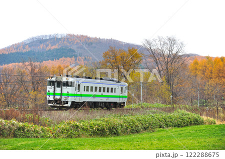 石北本線　生野－生田原　JR北海道　キハ40-826（旭川） 122288675