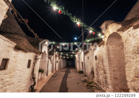 Night Scenery of Trulli Alberobello Night Scenery of Trulli Alberobello 122289289