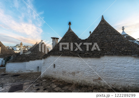 Streets of Alberobello Trulli 122289299