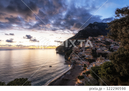 Positano Amalfi Coast Sunset View 122290598