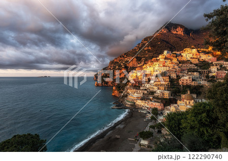 Positano Amalfi Coast Sunrise View Positano Amalfi Coast Sunrise View 122290740